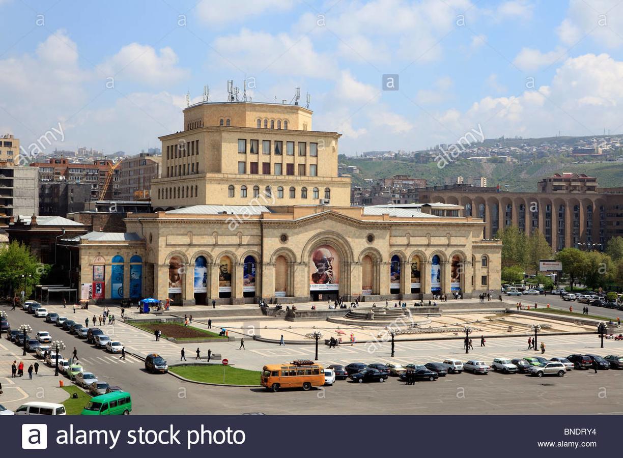 Apartment On 11 Amiryan Street Yerevan Ngoại thất bức ảnh